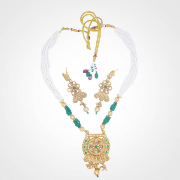 Mihika Necklace Set